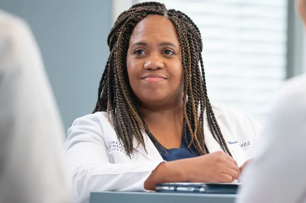Chandra Wilson Height